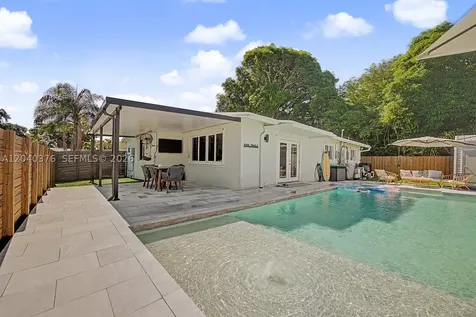 1651 SW 27th Avenue Fort Lauderdale FL 33312
