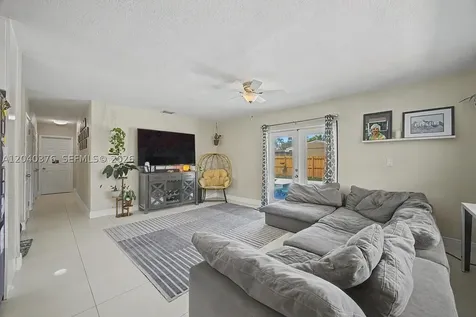 1651 SW 27th Avenue Fort Lauderdale FL 33312