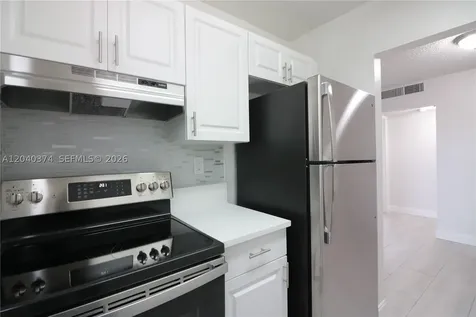 400 NE 1st Street Hallandale Beach FL 33009