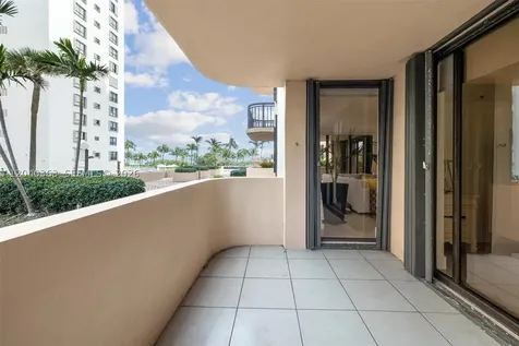 10175 Collins Avenue Bal Harbour FL 33154
