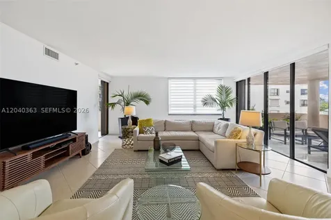 10175 Collins Avenue Bal Harbour FL 33154