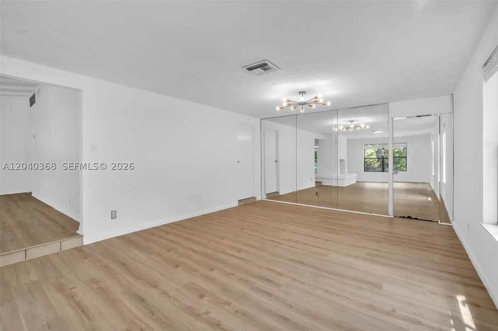 5096 SW 28th Terrace Fort Lauderdale FL 33312