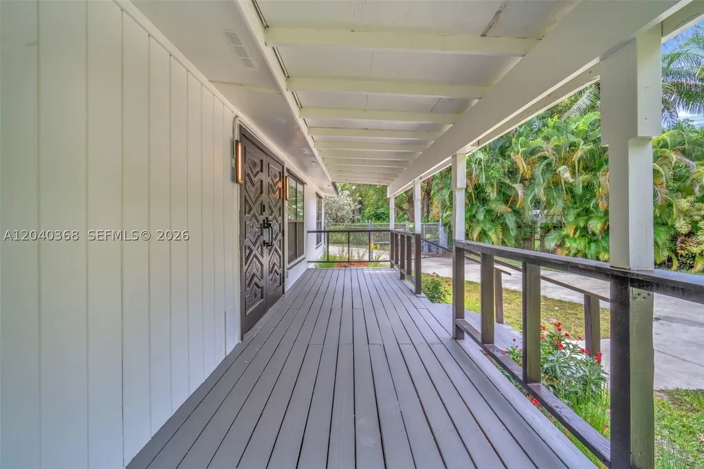 5096 SW 28th Terrace Fort Lauderdale FL 33312