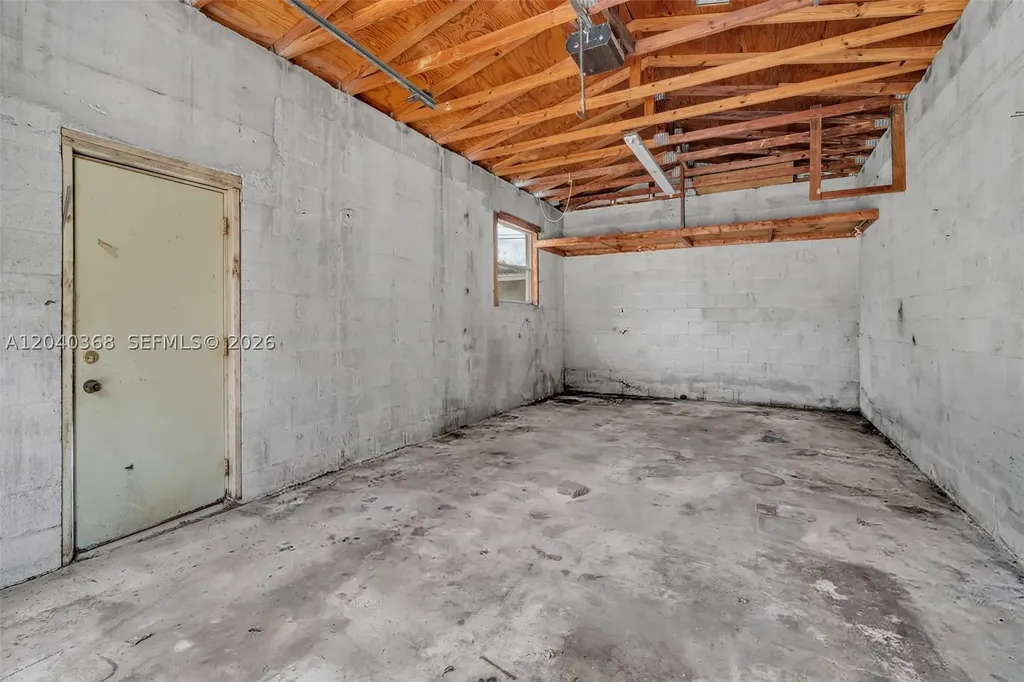 5096 SW 28th Terrace Fort Lauderdale FL 33312