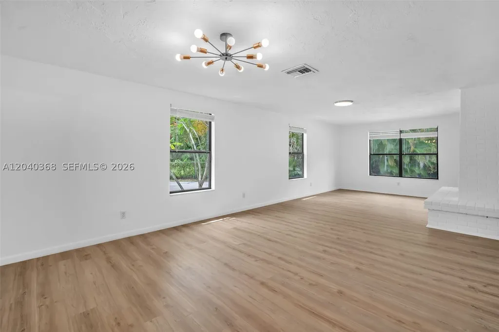 5096 SW 28th Terrace Fort Lauderdale FL 33312