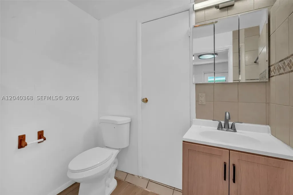 5096 SW 28th Terrace Fort Lauderdale FL 33312