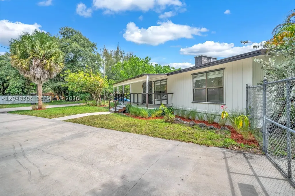 5096 SW 28th Terrace Fort Lauderdale FL 33312