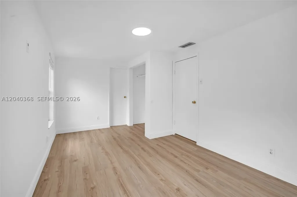 5096 SW 28th Terrace Fort Lauderdale FL 33312