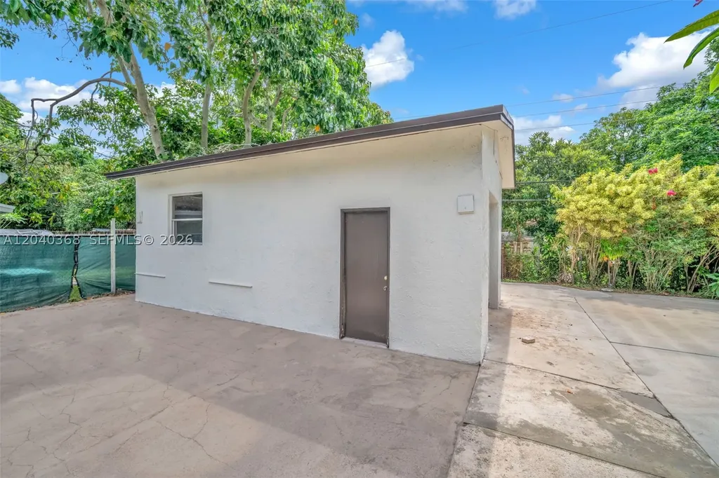5096 SW 28th Terrace Fort Lauderdale FL 33312
