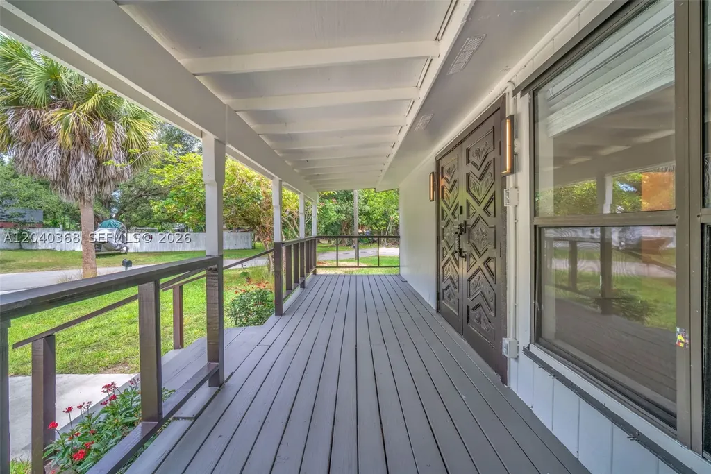 5096 SW 28th Terrace Fort Lauderdale FL 33312