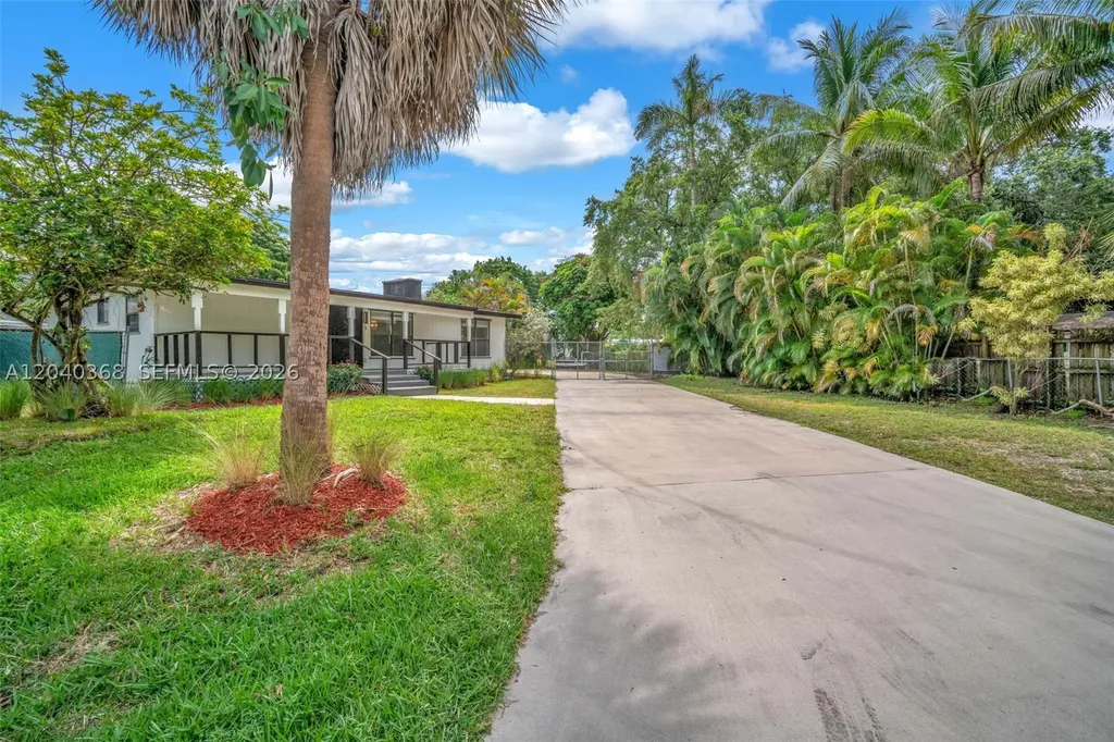 5096 SW 28th Terrace Fort Lauderdale FL 33312