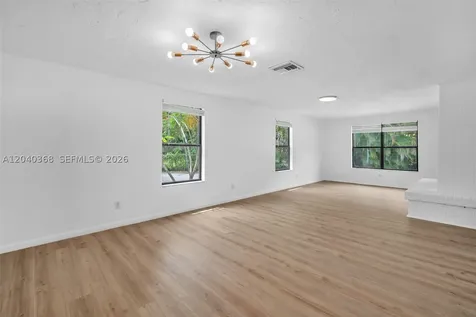 5096 SW 28th Terrace Fort Lauderdale FL 33312