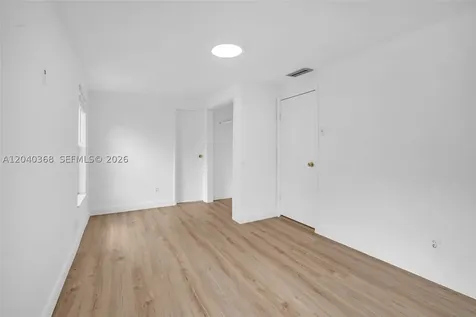 5096 SW 28th Terrace Fort Lauderdale FL 33312