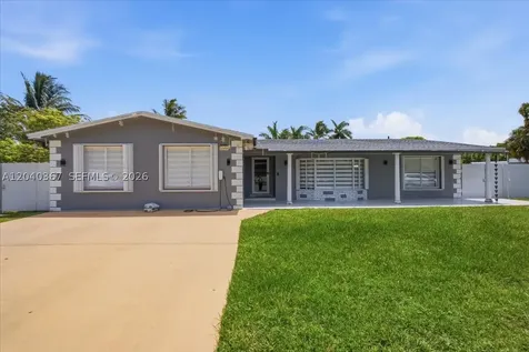 10450 NW 19th Street Pembroke Pines FL 33026
