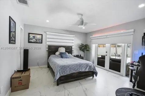 10450 NW 19th Street Pembroke Pines FL 33026