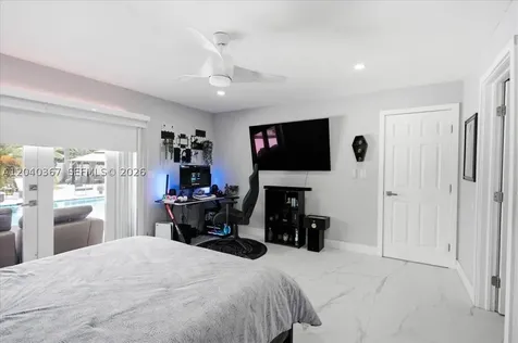 10450 NW 19th Street Pembroke Pines FL 33026