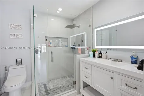 10450 NW 19th Street Pembroke Pines FL 33026