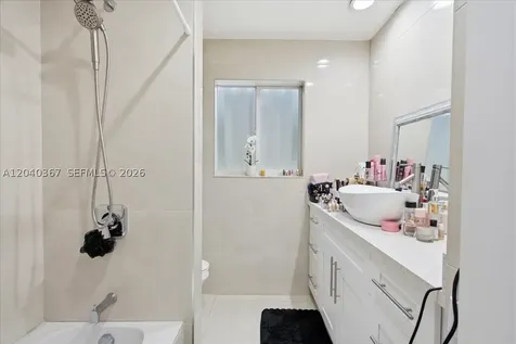 10450 NW 19th Street Pembroke Pines FL 33026