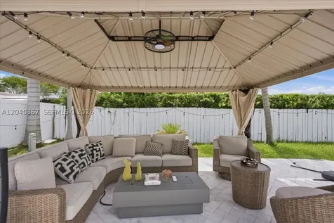 10450 NW 19th Street Pembroke Pines FL 33026