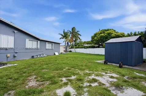 10450 NW 19th Street Pembroke Pines FL 33026