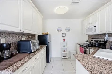 10450 NW 19th Street Pembroke Pines FL 33026