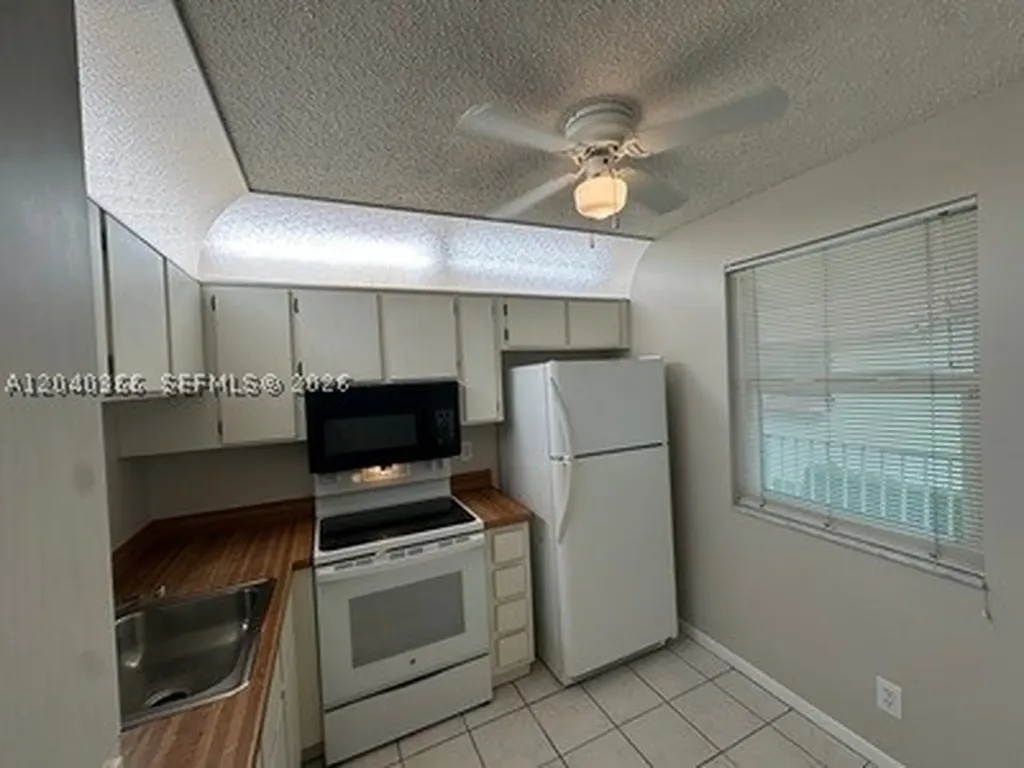 3578 N University Drive Coral Springs FL 33065