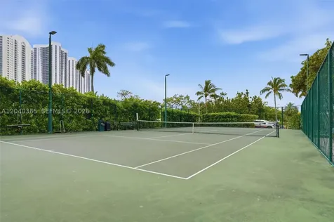 16500 Collins Avenue Sunny Isles Beach FL 33160