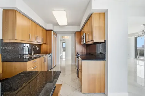 16500 Collins Avenue Sunny Isles Beach FL 33160