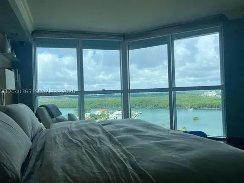 16500 Collins Avenue Sunny Isles Beach FL 33160