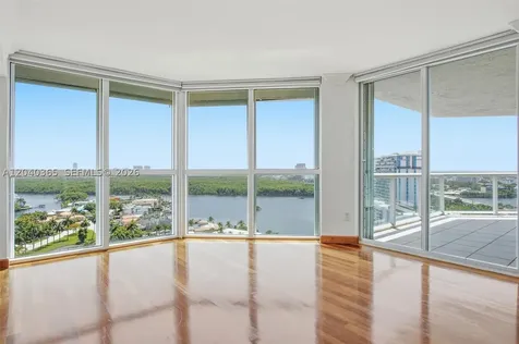 16500 Collins Avenue Sunny Isles Beach FL 33160