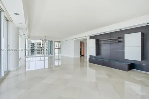16500 Collins Avenue Sunny Isles Beach FL 33160