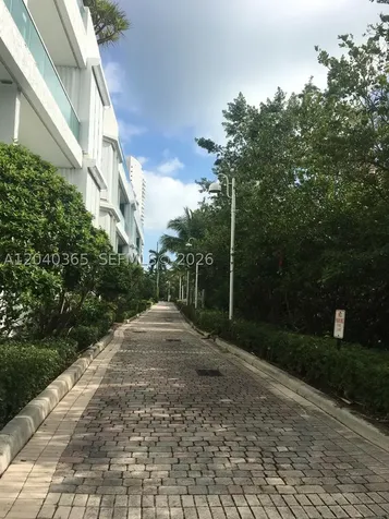 16500 Collins Avenue Sunny Isles Beach FL 33160