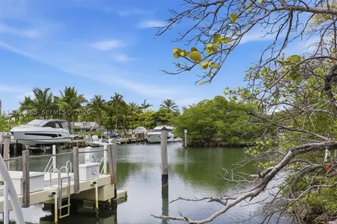 16500 Collins Avenue Sunny Isles Beach FL 33160