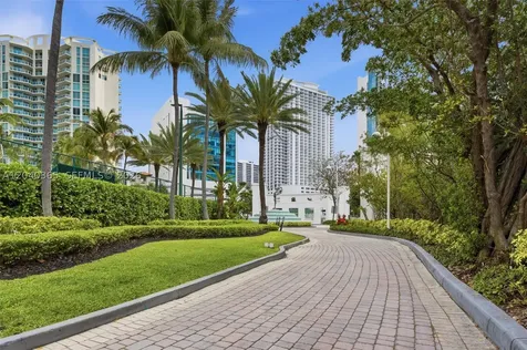 16500 Collins Avenue Sunny Isles Beach FL 33160
