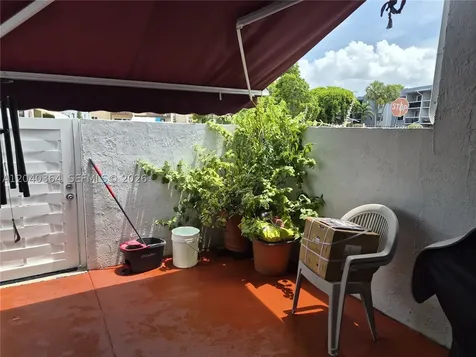 6201 SW 138 Th Ct Apart G Miami FL 33183