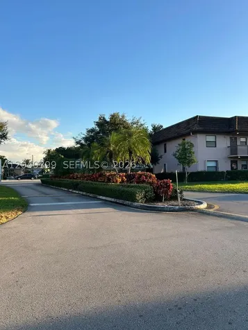 10325 NW 11th Street Pembroke Pines FL 33026