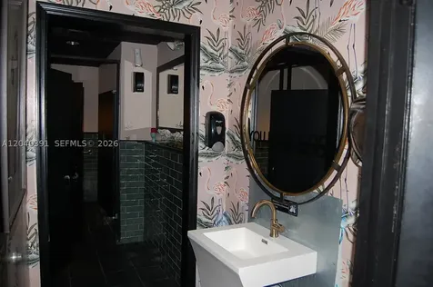 8872 SW 24th Street Miami FL 33165