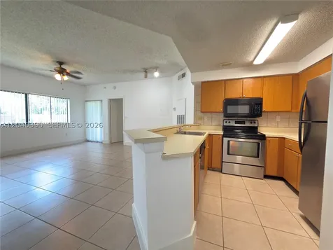 2550 SW 18th Terrace Fort Lauderdale FL 33315