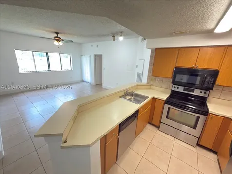 2550 SW 18th Terrace Fort Lauderdale FL 33315