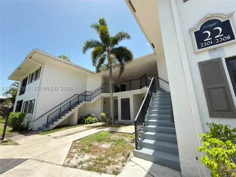 2550 SW 18th Terrace Fort Lauderdale FL 33315