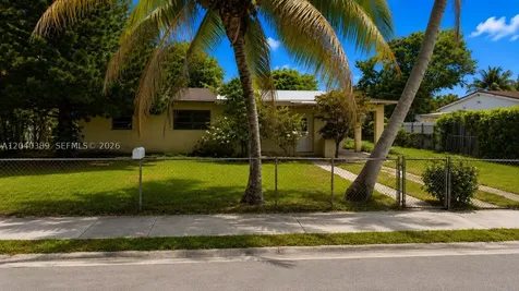 2950 NW 173rd Terrace Miami Gardens FL 33056