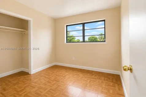2950 NW 173rd Terrace Miami Gardens FL 33056