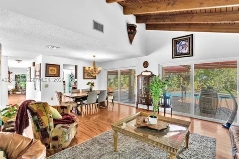 10612 SW 128th Place Miami FL 33186