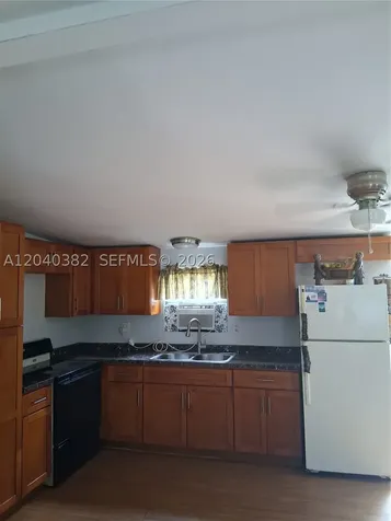 5030 SW 30th Avenue Dania Beach FL 33312