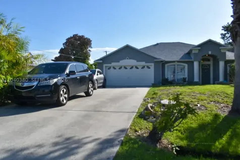 1834 SW Gemini Lane Port St. Lucie FL 34984