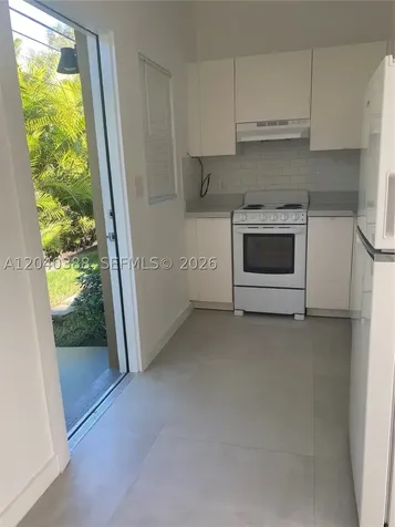 2011 NE 167th Street North Miami Beach FL 33162