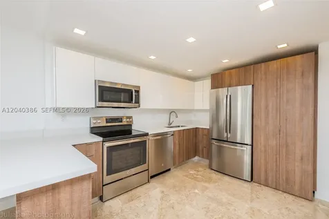 1901 Brickell Avenue Miami FL 33129