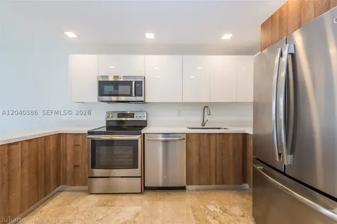 1901 Brickell Avenue Miami FL 33129
