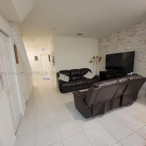 11038 W 32nd Lane Hialeah FL 33018