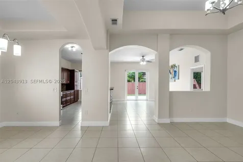 8757 NW 139 Terrace Miami Lakes FL 33018